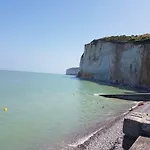 L'oiseau Blanc Campsite *