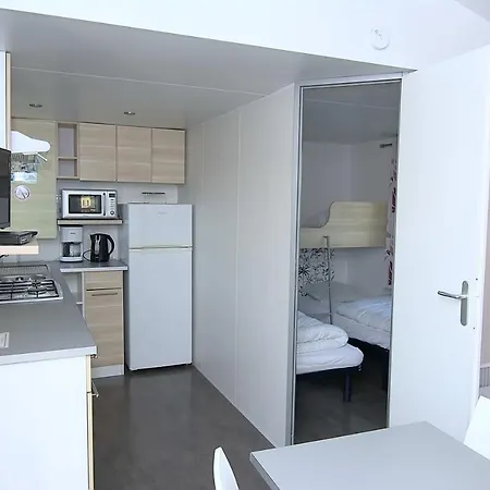 L'oiseau Blanc Camping *