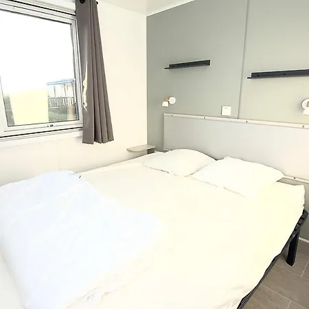 Camping L'oiseau Blanc *